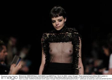 March 12, 2016 - Lisbon, Portugal - Model presents Autumn Winter 2016 creation by designer Alexandra Moura during the 45rd edition of Moda Lisboa Fashion Week at the Patio da Gale on Terreiro do Paco Square in Lisbon on March 12, 2016. NURPHOTO CARLOS PALMA. Lisbon Portugal  - ZUMAn230