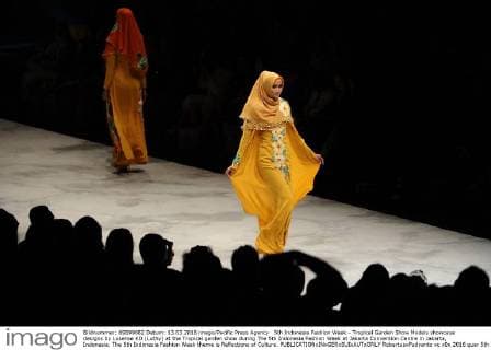 5th Indonesia Fashion Week - Tropical Garden Show Models showcase designs by Lusense KD (Luthy) at the Tropical garden show during The 5th Indonesia Fashion Week at Jakarta Convention Centre in Jakarta, Indonesia. The 5th Indonesia Fashion Week theme is Reflections of Culture.  RobertusxPudyanto