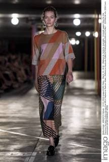 March 13, 2016 - Melbourne, Victoria, Australia - A model wears Obus for the Premium Runway 6 show during the 2016 Melbourne Fashion Week. Melbourne Australia - ZUMAk106