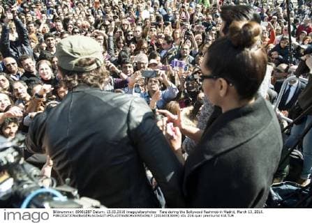 Fans during the Bollywood flashmob in Madrid, March 13, 2016.  (20160313009)