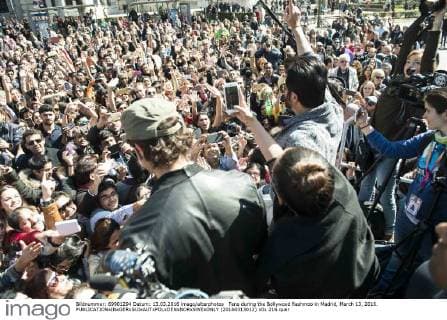 Fans during the Bollywood flashmob in Madrid, March 13, 2016.  (20160313012)