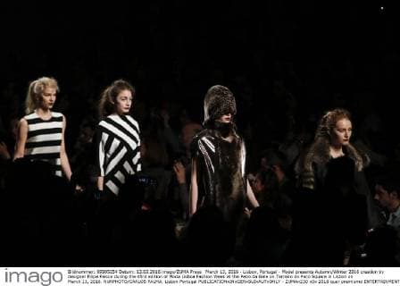 March 13, 2016 - Lisbon, Portugal - Model presents Autumn Winter 2016 creation by designer Filipe Faisca during the 45rd edition of Moda Lisboa Fashion Week at the Patio da Gale on Terreiro do Paco Square in Lisbon on March 13, 2016. NURPHOTO CARLOS PALMA. Lisbon Portugal  - ZUMAn230