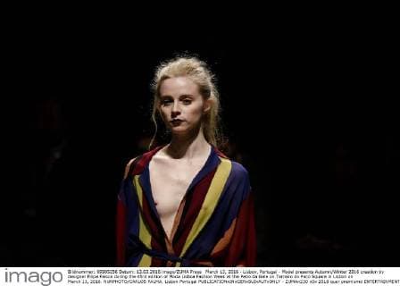 March 13, 2016 - Lisbon, Portugal - Model presents Autumn Winter 2016 creation by designer Filipe Faisca during the 45rd edition of Moda Lisboa Fashion Week at the Patio da Gale on Terreiro do Paco Square in Lisbon on March 13, 2016. NURPHOTO CARLOS PALMA. Lisbon Portugal  - ZUMAn230