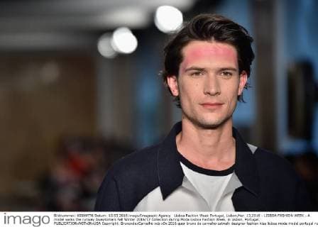 Lisboa Fashion Week Portugal, Lisbon,Mar. 13,2016 - LISBOA FASHION WEEK - A model walks the runway Awaytomars Fall Winter 2016 17 Collection during Moda Lisboa Fashion Week, in Lisbon, Portugal.  Copyright: BrunoxdexCarvalho