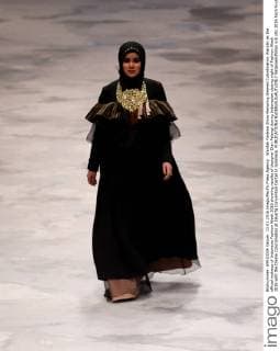 Wardah Fashion Show featuring themed Colordination Wardah as the official makeup of Indonesia Fashion Week 2016 showing results of designer Dian Pelangi during Indonesian closing night of Fashion Week 2016 with the theme Colordination at Jakarta Convention Center in Indonesa.  NatanaelxPohan