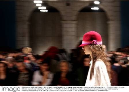 Lissabon Fashion Week - Saymyname Modenschau March 13, 2016 - Lisbon, Portugal - A Model presents a creation from SAYMYNAME Fall Winter 2016 2017 collection during the Lisbon Fashion Week on March 11, 2016 in Lisbon, Portugal. Lisbon Portugal - ZUMAf123