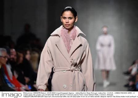 Lisboa Fashion Week Portugal, Lisbon,Mar. 13,2016 - LISBOA FASHION WEEK - A model walks the runway Luis Carvalho Fall Winter 2016 17 Collection during Moda Lisboa Fashion Week, in Lisbon, Portugal.  Copyright: BrunoxdexCarvalho
