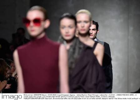 Lisboa Fashion Week Portugal, Lisbon,Mar. 13,2016 - LISBOA FASHION WEEK - A model walks the runway Luis Carvalho Fall Winter 2016 17 Collection during Moda Lisboa Fashion Week, in Lisbon, Portugal.  Copyright: BrunoxdexCarvalho