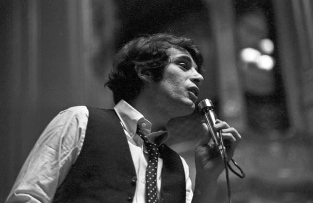 Josef Laufer Der tschechische Sänger Josef Laufer während eines Konzerts, Deutschland 1970. The Czech singer Josef Laufer during a concert, Germany 1970. Copyright: Roba SiegfriedxPilz UnitedArchives21290