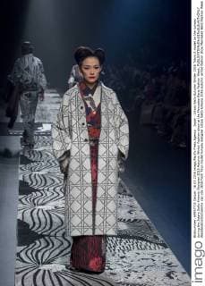 Japan : Jotaro Saito Autumn Winter 2016 Tokyo A model on the runway during the Jotaro Saito Kimono Designer 2016 Autumn Winter Fashion show at the Mercedes-Benz Fashion Week.  AlessandroxDixCiommo