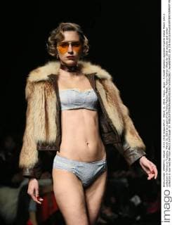 March 15, 2016, Tokyo, Japan - A model displays Japanese lingerie maker Peach John s collection in Tokyo on Tuesday, March 15, 2016 as a part of the Tokyo Fashion Week. Tokyo Fashion Week for 2016 autumn and winter collection is now held her from March 14 through 19.  (lwxa000432)
