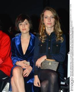 Istanbul Fashion Week - Promis bei Sudi Etuz Modenschau March 17, 2016 - Turkish movie stars Tuba Unsal and Gonca Vuslateri attends Mercedes Benz Istanbul Fashion Week Sudi Etuz Fashion Show.  - ZUMAd118