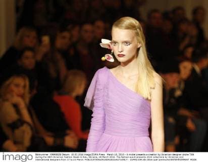 March 18, 2016 - A model presents a creation by Ukrainian designer Andre TAN during the 38th Ukrainian Fashion Week in Kiev, Ukraine, 18 March 2016. The fashion event presents 2016 collections by Ukrainian and international designers from 17 to 23 March. - ZUMAs334