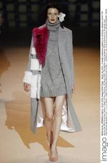 March 18, 2016 - A model presents a creation by Ukrainian designer Andre TAN during the 38th Ukrainian Fashion Week in Kiev, Ukraine, 18 March 2016. The fashion event presents 2016 collections by Ukrainian and international designers from 17 to 23 March. - ZUMAs334