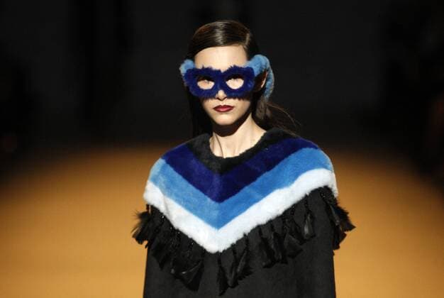 March 18, 2016 - A model presents a creation by Ukrainian designer Andre TAN during the 38th Ukrainian Fashion Week in Kiev, Ukraine, 18 March 2016. The fashion event presents 2016 collections by Ukrainian and international designers from 17 to 23 March. - ZUMAs334
