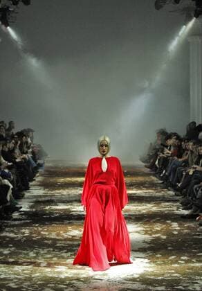 March 19, 2016 - Kiev, Ukraine - A model presents a creation by Georgian designer Datuna Sulikashvili during the Ukrainian Fashion Week, in Kiev, Ukraine,on 18 March,2016. The event presents Autumn Winter 2016-2017 collections by Ukrainian and international designers from 17 to 23 March Kiev Ukraine  - ZUMAn230