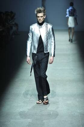 March 24, 2016 - Beijing, Beijing, CHN - Beijing, CHINA - March 24 2016: (EDITORIAL USE ONLY. CHINA OUT) 2016 F W Beijing Fashion Week: Models present ALEXANDER.T.ZHAO show. Beijing CHN  - ZUMAs145