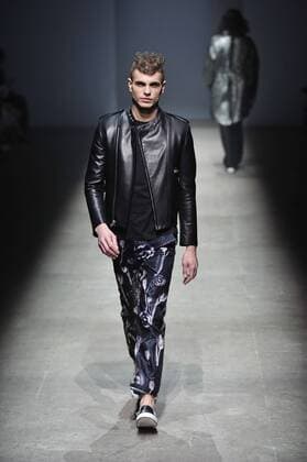 March 24, 2016 - Beijing, Beijing, CHN - Beijing, CHINA - March 24 2016: (EDITORIAL USE ONLY. CHINA OUT) 2016 F W Beijing Fashion Week: Models present ALEXANDER.T.ZHAO show. Beijing CHN  - ZUMAs145