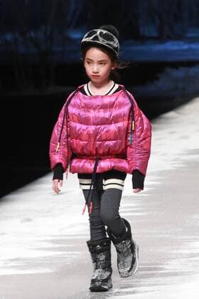 BEIJING, CHINA - MARCH 28: (CHINA OUT) A model showcases designs on the runway at BOSIDENG Collection during the Mercedes-Benz China Fashion Week Autumn Winter 2016 2017 at Beijing Hotel on March 28, 2016 in Beijing, China.  CFP481829672