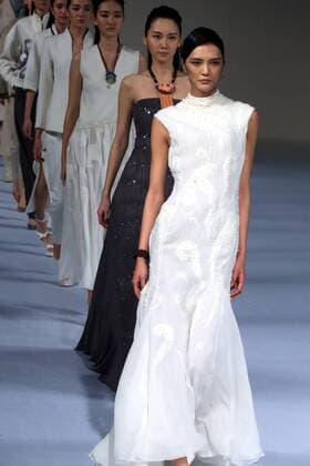 BEIJING, March 29, 2016 -- Models present creations by designer Sun Xuefei at the Fei Gallery & Boutique Collection during China Fashion Week in Beijing, capital of China, March 29, 2016. ) (ry) CHINA-BEIJING-FASHION WEEK(CN) LixMingfang 
