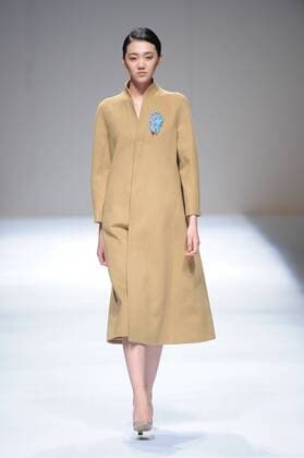 BEIJING, CHINA - MARCH 29: (CHINA OUT) A model showcases designs on the runway at Fei Gallery & Boutique Collection during the Mercedes-Benz China Fashion Week Autumn Winter 2016 2017 at Beijing Hotel on March 29, 2016 in Beijing, China.  CFP481873156