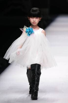 BEIJING, CHINA - MARCH 30: (CHINA OUT) A model showcases designs on the runway at J.Queen & Little Collection during the Mercedes-Benz China Fashion Week Autumn Winter 2016 2017 at Beijing Hotel on March 30, 2016 in Beijing, China.  CFP481930927
