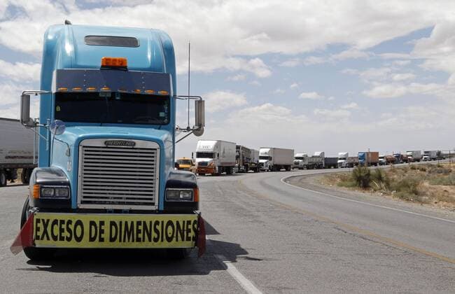 March 31, 2016 - Santa Teresa, NM, U.S. - Trucks wait in line to cross into the United States at the Santa Teresa-San Jeronimo border crossing near Ciudad Juarez, Mexico, Thursday, March 31, 2016. Santa Teresa U.S. - ZUMAab1_