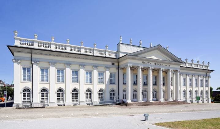  Museum Fridericianum, landgräfliche Sammlung und Kunsthalle, Kassel, Hessen, Deutschland, Europa Copyright: imageBROKER/ThomasxRobbin iblrbb04316435.jpg