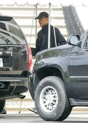 April 2, 2016 - Washington, District of Columbia, United States of America - United States President Barack Obama departs the White House in Washington, DC for a round of golf at Joint Base Andrews on Saturday, April 2, 2016..Credit: Washington United States of America - ZUMAs152