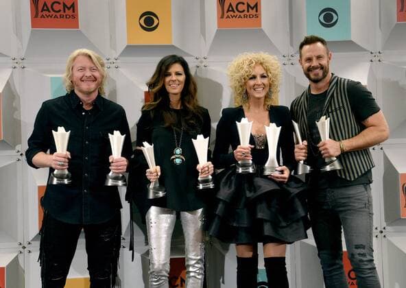 (L-R) Recording artists Philip Sweet, Karen Fairchild, Kimberly Schlapman, and Jimi Westbrook of Little Big Town, winners of the Vocal Group of the Year, backstage at the 51st annual Academy of Country Music Awards held at the MGM Grand Arena in Las Vegas, Nevada on April 3, 2016.  LAV20160403369 JIMxRUYMEN