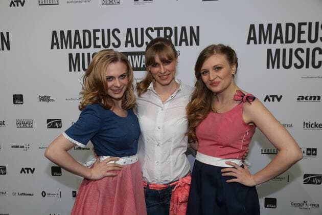 Amadeus Music Awards in Wien AMADEUS AUSTRIAN MUSIC AWARDS Wien, Volkstheater, 03. 04. 2016 POXRUCKER SISTERS