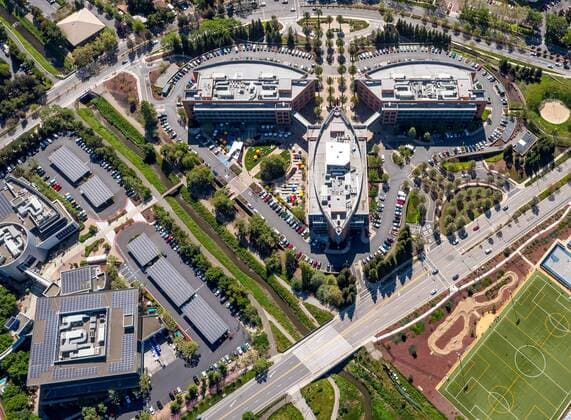 IMAGO History, 250 Jahre USA, Digitales Zeitalter: Entwicklung des Internets und Aufstieg von Silicon Valley Google Hauptverwaltung googleplex, Silicon Valley, Kalifornien, Vereinigte Staaten von Amerika, Santa Clara, California, USA !ACHTUNGxMINDESTHONORARx60xEURO!