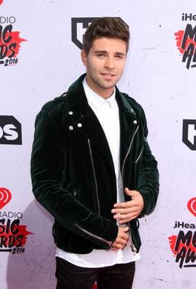 Jake Miller IHEARTRADIO MUSIC AWARDS 2016 - ARRIVALS Los Angeles Michael Heart PicturePerfect
