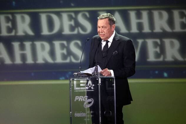 Roland Kaiser bei der Verleihung des PRG Live Entertainment Award 2016 in der Festhalle Frankfurt. Frankfurt am Main, 04.04.2016 Foto:xS.xGabschx xFuturexImage