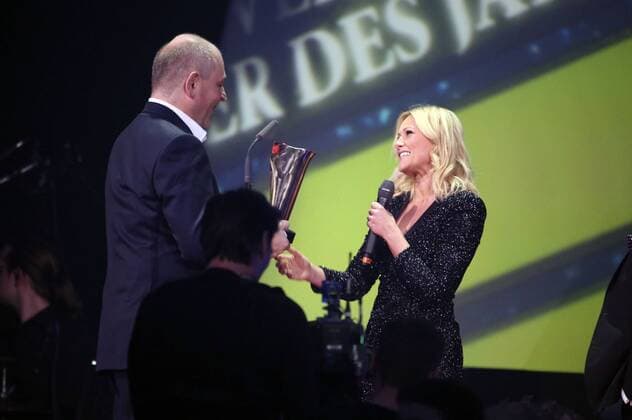 Dieter Semmelmann und Helene Fischer bei der Verleihung des PRG Live Entertainment Award 2016 in der Festhalle Frankfurt. Frankfurt am Main, 04.04.2016 Foto:xS.xGabschx xFuturexImage