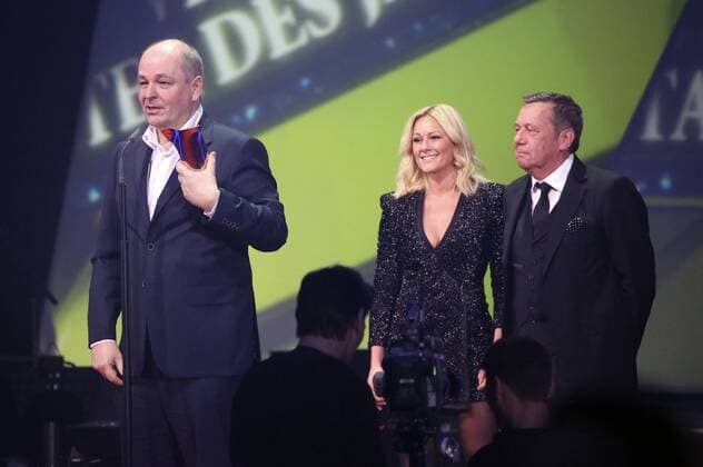 Dieter Semmelmann, Helene Fischer und Roland Kaiser bei der Verleihung des PRG Live Entertainment Award 2016 in der Festhalle Frankfurt. Frankfurt am Main, 04.04.2016 Foto:xS.xGabschx xFuturexImage