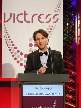 Falk Willy Wild bei der Verleihung VICTRESS Award 2016 im Hotel Titanic Chausseestr. Berlin.