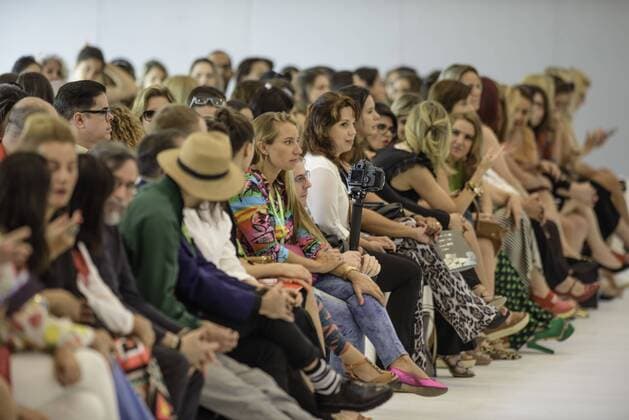 BELO HORIZONTE, MG - 04 06 2016: MINAS SPRING SUMMER TREND - Model during the parade of Grife Lino Villaventura during Minas Trend Spring Summer 2016.  Mour?oxPanda