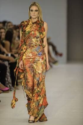 BELO HORIZONTE, MG - 04 06 2016: MINAS SPRING SUMMER TREND - Model during the parade of Grife Lino Villaventura during Minas Trend Spring Summer 2016.  Mour?oxPanda