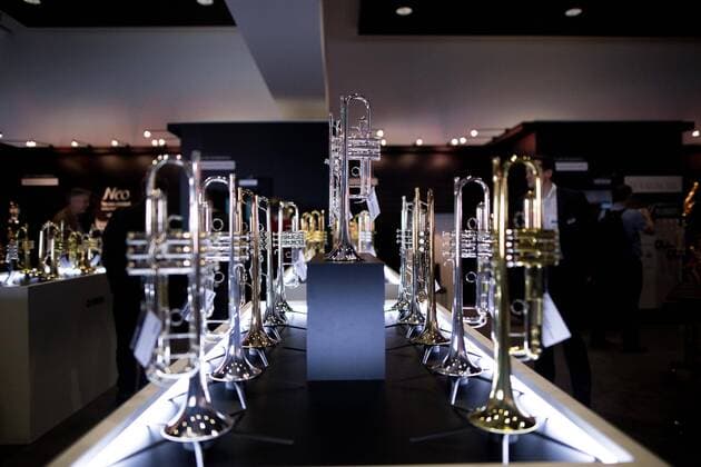 April 7, 2016 - As every year the international music fair in Frankfurt and the prolight+sound are taking place from April 5th to April 10th. This is one of the biggest fairs for music instruments and the entertainment branche. Companies display technical innovations and demonstrate their shows. - ZUMAt132