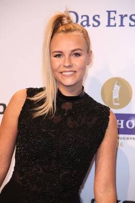 Dagi Bee bei der Verleihung vom Echo am 07.04.2016 in Berlin Echo Verleihung 2016 in Berlin 