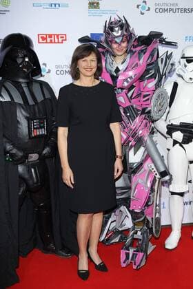 Ilse Aigner, Verleihung des Deutschen Computerspielpreis 2016 in der BMW Welt in Muenchen am 07.04.2016