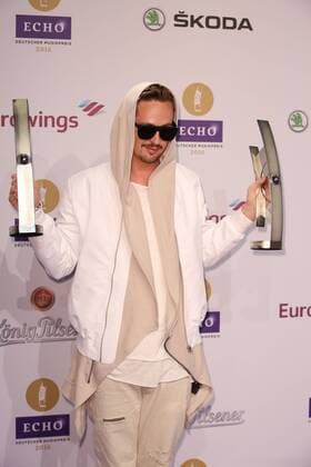 Preisträger: Robin Schulz bei der Verleihung vom Echo am 07.04.2016 in Berlin Echo Verleihung 2016 in Berlin- Preistraeger Gewinner 