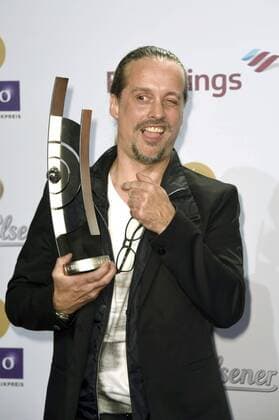 Alex Christensen mit dem Echo für den des Jahres bei der 25. Verleihung des Echo 2016 in der Messe Berlin. Berlin, 07.04.2016 Foto:xFredericx xFuturexImage