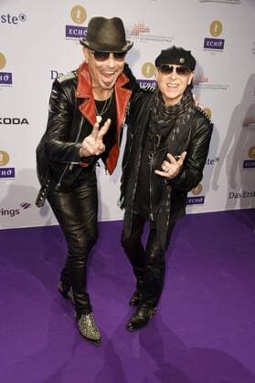 Rudolf Schenker und Klaus Meine (Scorpions) bei der 25. Verleihung des Echo 2016 in der Messe Berlin. Berlin, 07.04.2016 Foto:xFredericx xFuturexImage