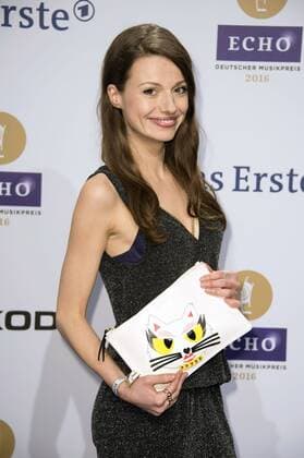 Julia Hartmann bei der 25. Verleihung des Echo 2016 in der Messe Berlin. Berlin, 07.04.2016 Foto:xFredericx xFuturexImage