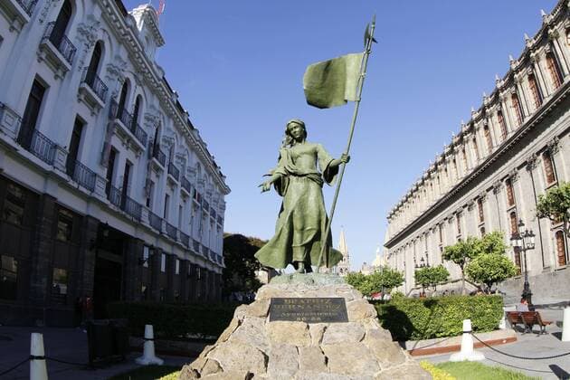 Oct. 22, 2011 - Guadalajara, Mexico - A statue of Beatriz Hernandez downtown. Legend has it the Spanish woman helped to decide the location of the city in the 16th century. - ZUMAbr5_