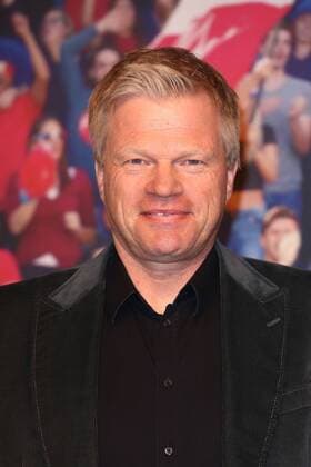 Oliver Kahn bei dem ZDF Fototermin zur Fussball-Europameisterschaft 2016 in Frankreich (vom 10.06.- 10.07.2016) am 11.04.2016 in Berlin ZDF Fototermin zur Fussball-EM 2016 in Berlin 