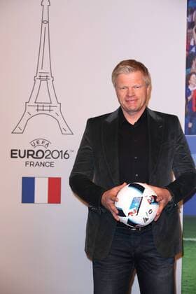 Oliver Kahn bei dem ZDF Fototermin zur Fussball-Europameisterschaft 2016 in Frankreich (vom 10.06.- 10.07.2016) am 11.04.2016 in Berlin ZDF Fototermin zur Fussball-EM 2016 in Berlin 