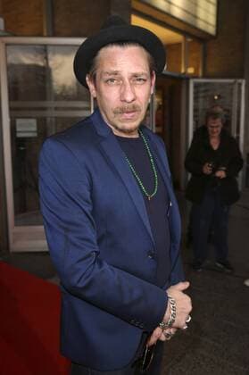 Milton Welsh bei der Eröffnung des Filmfestivals achtung berlin - new berlin film award mit dem Film Mann im Spagat: Pace, Cowboy, Pace im Kino International. Berlin, 13.04.2016 Foto:xS.xGabschx xFuturexImage